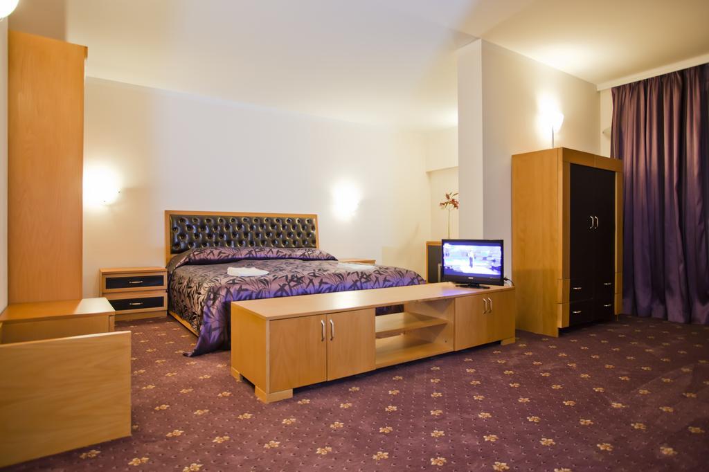 Hotel Incognito Pomorie Habitación foto