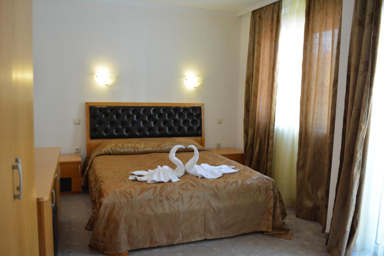 Hotel Incognito Pomorie Exterior foto