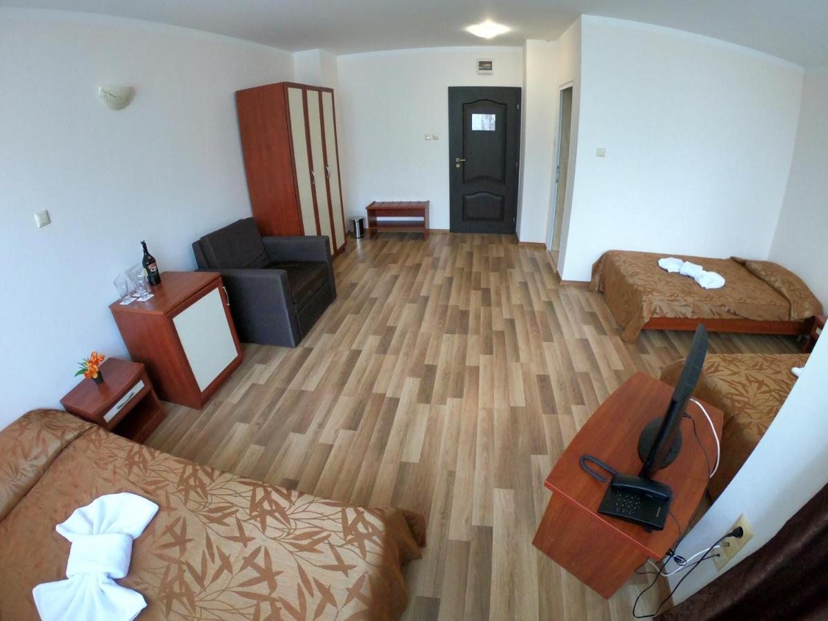 Hotel Incognito Pomorie Exterior foto